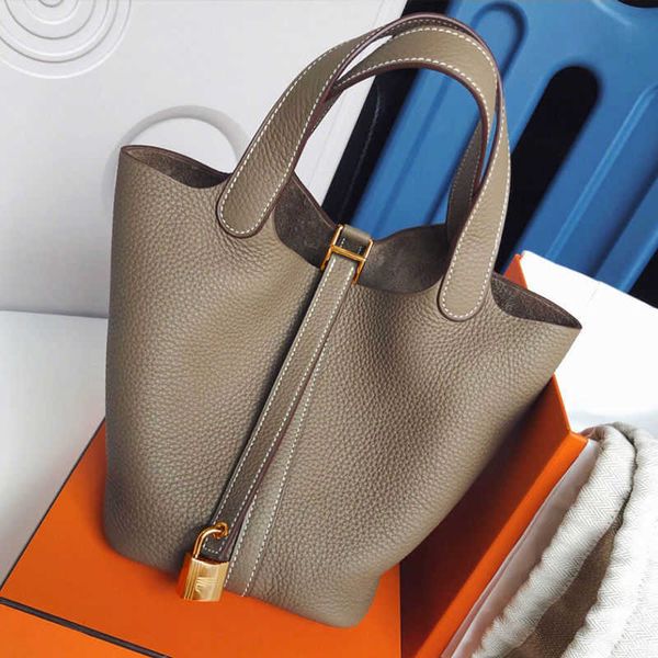 women's drawstring tote bag vegetable luxury style handbag picotin leather basket women new purse designer fashion cowhide bucket small
women's drawstring tote bag vegetable luxury style handbag picotin leather basket women new purse designer fashion cowhide bucket small
