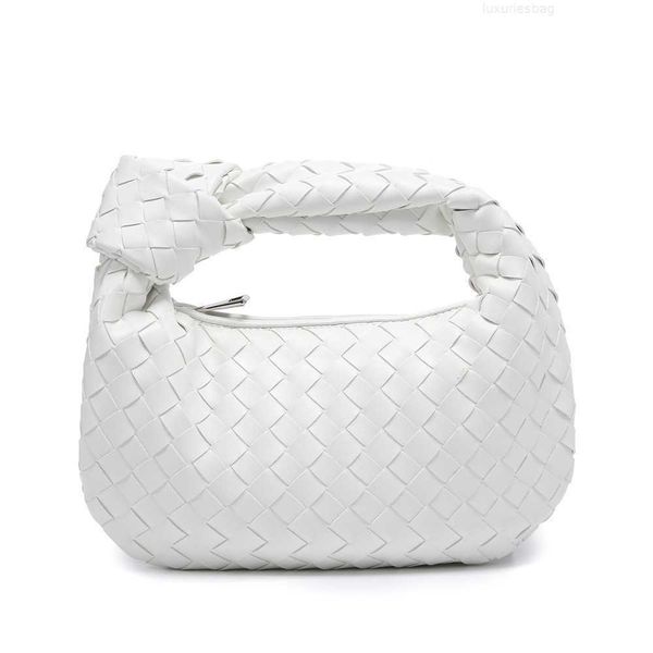 botega venates jodie mini teen intrecciato pouch woven fashion horn knot hand underarm handbag akji
botega venates jodie mini teen intrecciato pouch woven fashion horn knot hand underarm handbag akji