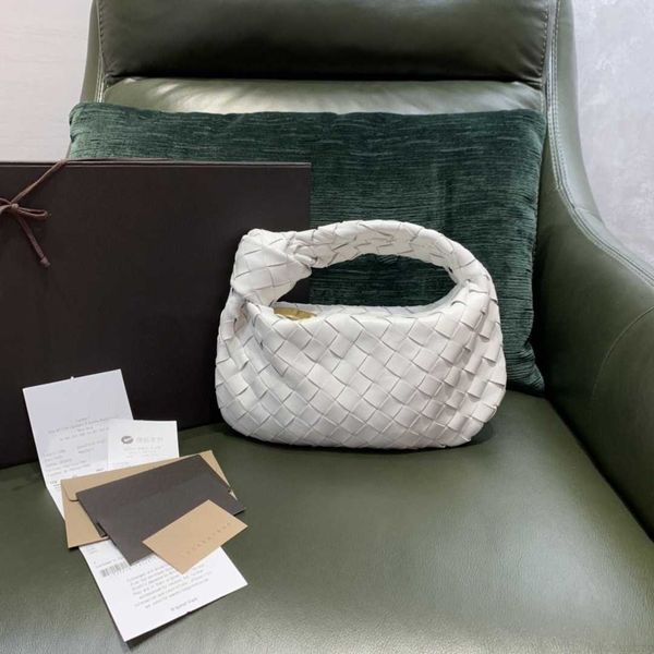botega venates jodie mini teen intrecciato pouch original generation mini jodie cloud hand leather woven women's bagzk22
botega venates jodie mini teen intrecciato pouch original generation mini jodie cloud hand leather woven women's bagzk22
