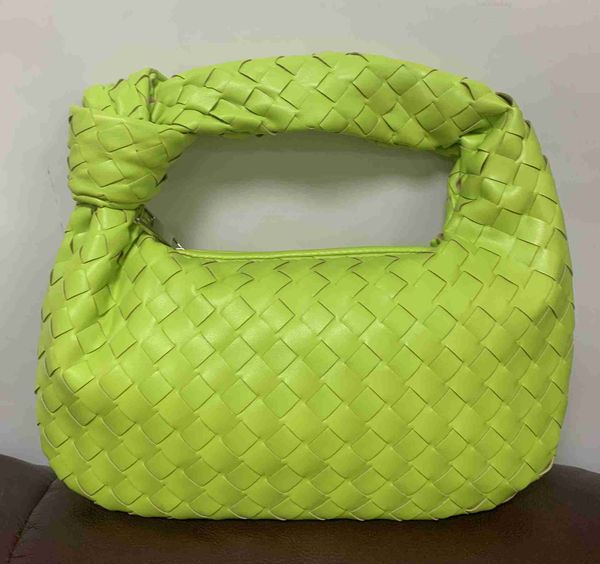 botega venates jodie mini teen intrecciato pouch cowhorn bag year women's fashionable hand woven one shoulder handbag personality simpl
botega venates jodie mini teen intrecciato pouch cowhorn bag year women's fashionable hand woven one shoulder handbag personality simpl