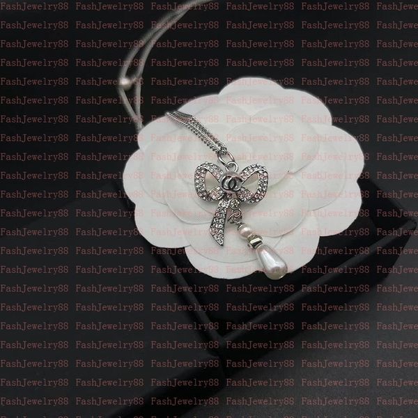 wholesale luxury designer brand double letter pendant necklaces chain 18k gold plated crysatl rhinestone sweater newklace for women wedding, Silver
wholesale luxury designer brand double letter pendant necklaces chain 18k gold plated crysatl rhinestone sweater newklace for women wedding, Silver