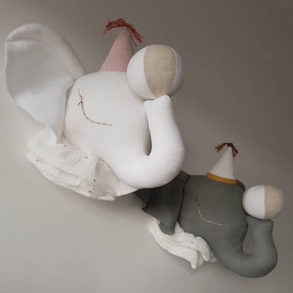 wall decor nordic fashion animal elephant head stuffed toys wall hanging toy children baby room wall decoration 230323
wall decor nordic fashion animal elephant head stuffed toys wall hanging toy children baby room wall decoration 230323