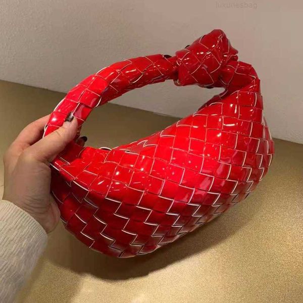 botega venates jodie mini teen intrecciato pouch hand woven dumpling jodie knot wrinkled cloud patent leather minority design handbag qhf7
botega venates jodie mini teen intrecciato pouch hand woven dumpling jodie knot wrinkled cloud patent leather minority design handbag qhf7