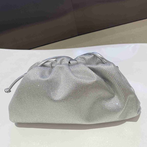 botega venates jodie mini teen intrecciato pouch autumn crystal diamond cloud commuter pleated clip versatile fashion one shoulder oblique s
botega venates jodie mini teen intrecciato pouch autumn crystal diamond cloud commuter pleated clip versatile fashion one shoulder oblique s