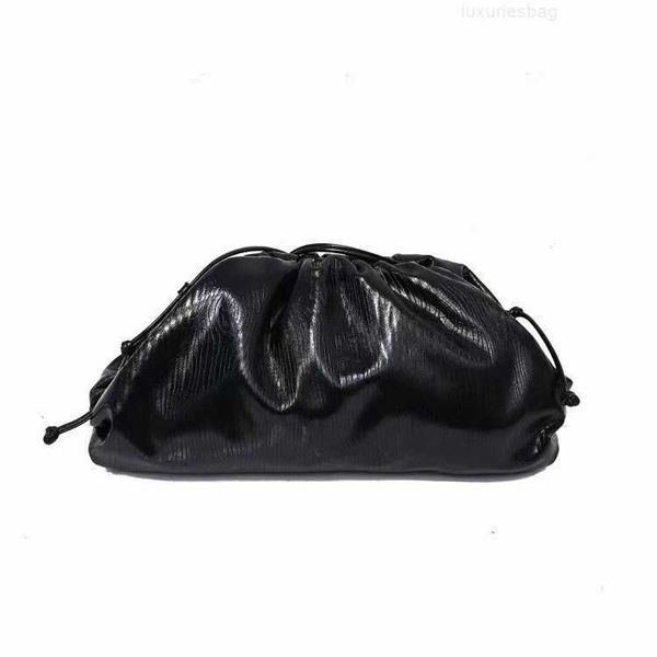 botega venates jodie mini teen intrecciato pouch embossed cloud fashion hand one shoulder messenger bag large capacity dumpling bag ins net
botega venates jodie mini teen intrecciato pouch embossed cloud fashion hand one shoulder messenger bag large capacity dumpling bag ins net