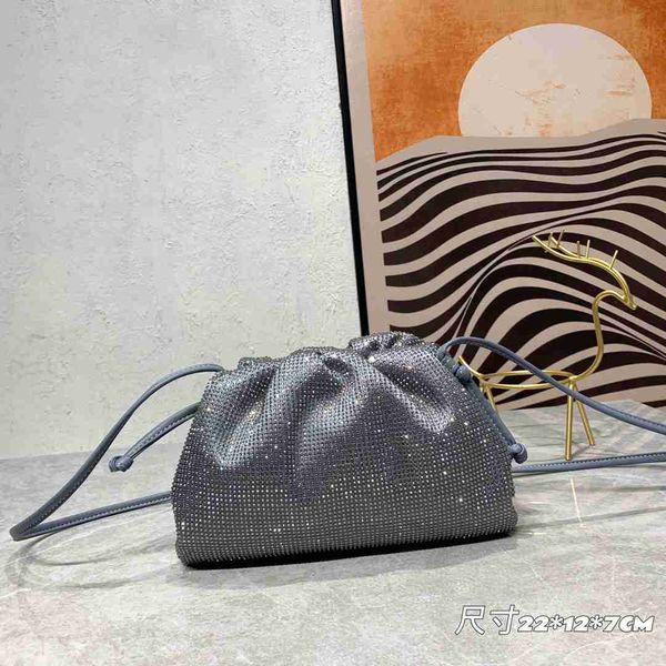 botega venates jodie mini teen intrecciato pouch flash cloud pleated clip drawcord large capacity shoulder bag 3q1q
botega venates jodie mini teen intrecciato pouch flash cloud pleated clip drawcord large capacity shoulder bag 3q1q