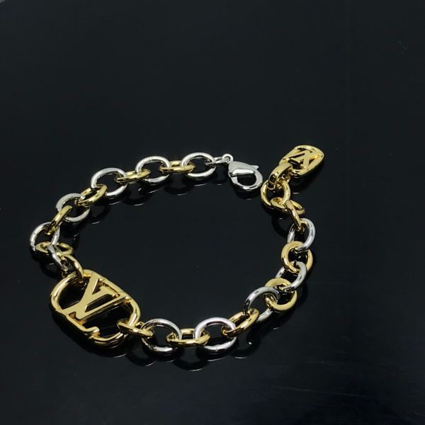 2023 high fashion designer brand cool necklace pendant fashion designer bracelet necklace for feminine delicate jewelry gift accessories, Black
2023 high fashion designer brand cool necklace pendant fashion designer bracelet necklace for feminine delicate jewelry gift accessories, Black