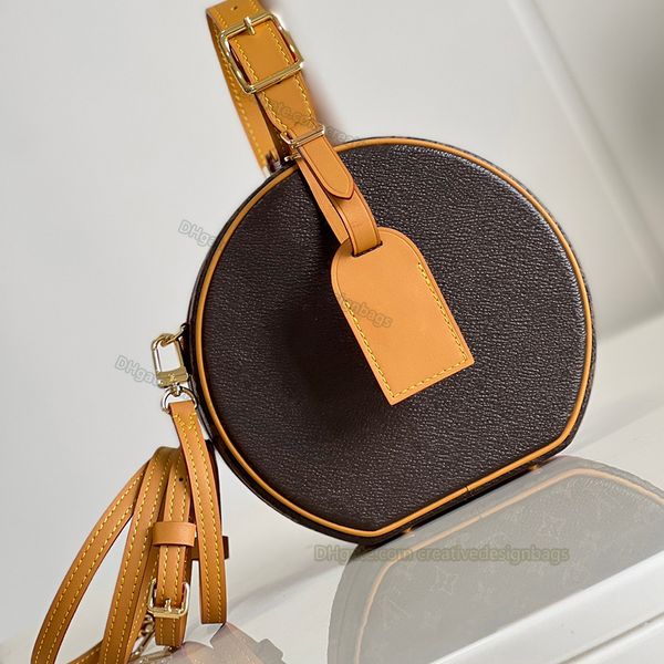 fashion women shoulder bags conic hat box tote wallet original cowhide trim canvas designer crossbody bag removable adjustable shoulder stra
fashion women shoulder bags conic hat box tote wallet original cowhide trim canvas designer crossbody bag removable adjustable shoulder stra