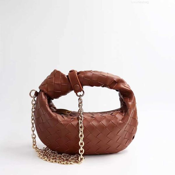 botega venates jodie mini teen intrecciato pouch autumn and winter woven chain ox horn small simple women's bag single shoulder crossbo
botega venates jodie mini teen intrecciato pouch autumn and winter woven chain ox horn small simple women's bag single shoulder crossbo