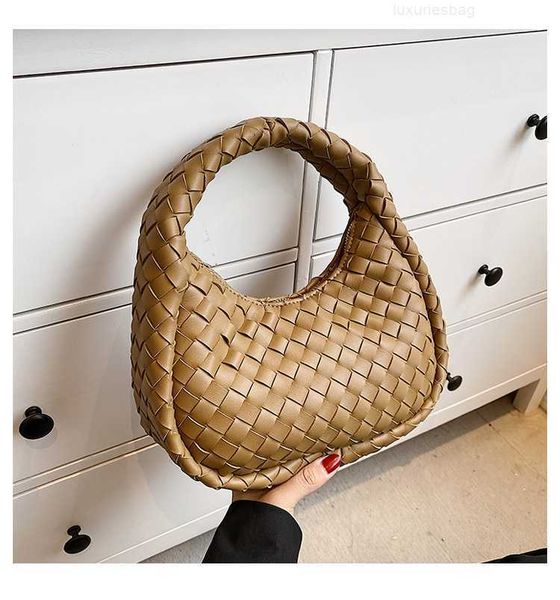 botega venates jodie mini teen intrecciato pouch net red hand woven fashion handbag cow horn handle underarm bag agmn
botega venates jodie mini teen intrecciato pouch net red hand woven fashion handbag cow horn handle underarm bag agmn