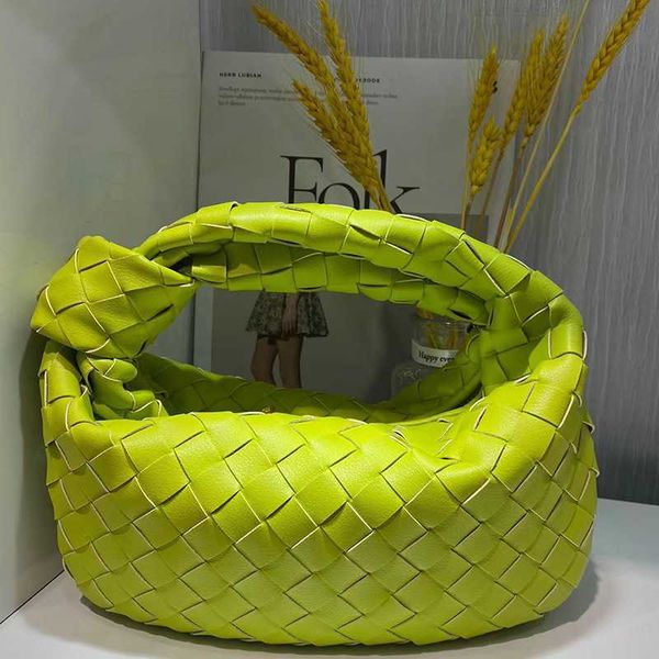 botega venates jodie mini teen intrecciato pouch woven knotted net red ashigo same mini ox horn single shoulder armpit portable cloud bag gg
botega venates jodie mini teen intrecciato pouch woven knotted net red ashigo same mini ox horn single shoulder armpit portable cloud bag gg