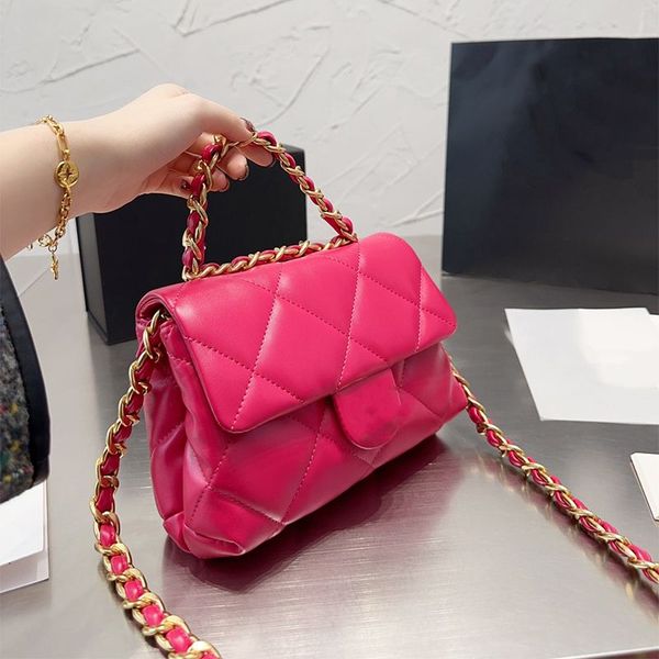 luxury22c designer shoulder bag luxury handbag women's chain handle crossbody bag flap lingge wallet women's small chain bag 22 x
luxury22c designer shoulder bag luxury handbag women's chain handle crossbody bag flap lingge wallet women's small chain bag 22 x