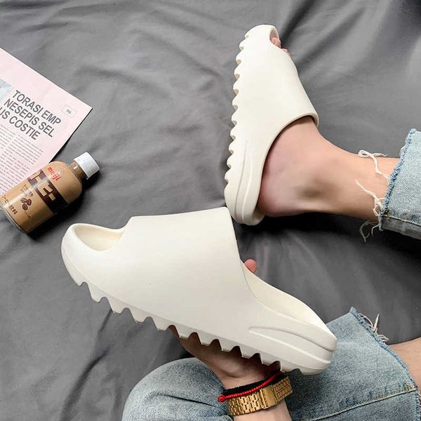slippers men women summer beac luxury brand fashion outdoor indoor eva soft flip flops male thick serrated sole anti-slip shoes g230322, Black
slippers men women summer beac luxury brand fashion outdoor indoor eva soft flip flops male thick serrated sole anti-slip shoes g230322, Black