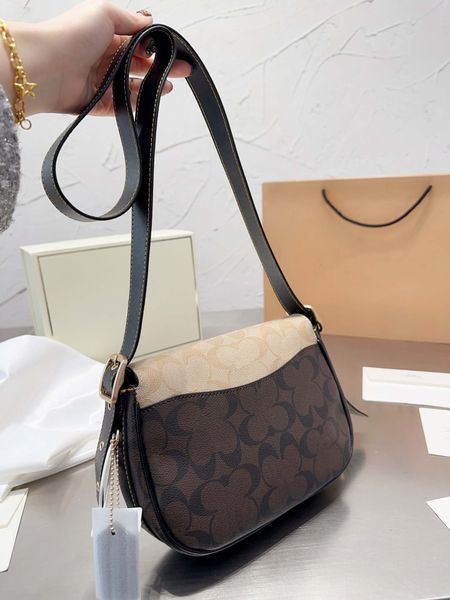 vintage shoulder bags luxury designer women leather messenger tote clutch crossbody adjustable shoulder straps handbag available in 2 colors
vintage shoulder bags luxury designer women leather messenger tote clutch crossbody adjustable shoulder straps handbag available in 2 colors