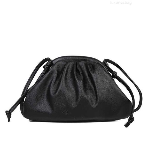 botega venates jodie mini teen intrecciato pouch clipped shoulder bag fashion versatile crossbody pleated cloud bag m3wa
botega venates jodie mini teen intrecciato pouch clipped shoulder bag fashion versatile crossbody pleated cloud bag m3wa
