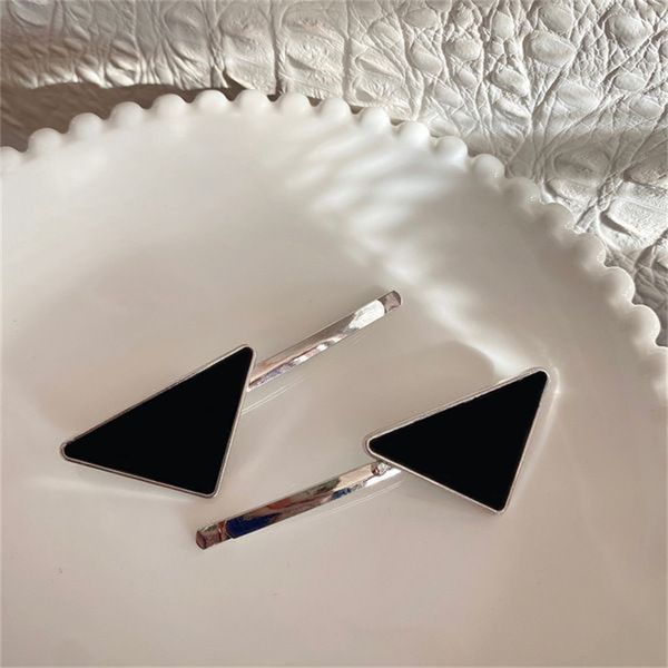 triangle enamel tag with letters hair clip for women thick blonde hair single sided metal hairpins nickel christmas present snap clips simpl, Golden;silver
triangle enamel tag with letters hair clip for women thick blonde hair single sided metal hairpins nickel christmas present snap clips simpl, Golden;silver