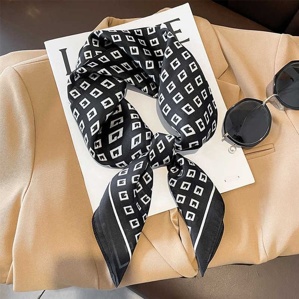 sarongs 2023 spring and summer new silk scarf women 70*70cm small headband scarf outdoor luxury design soft square wrap shawl hijab lady p23, Blue;gray
sarongs 2023 spring and summer new silk scarf women 70*70cm small headband scarf outdoor luxury design soft square wrap shawl hijab lady p23, Blue;gray