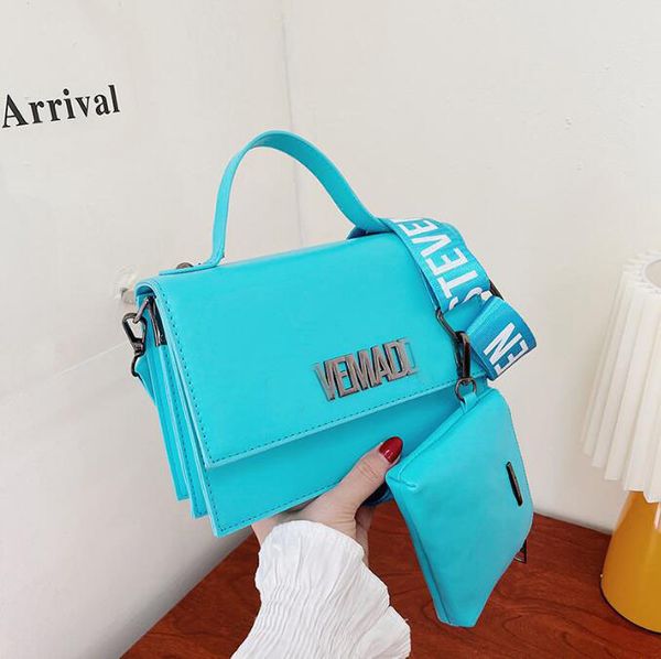 designer shoulder bag chain crossbody tote women classic flap handbag famous purse luxury clutch shopping wallet lady casual capacity handba, Black;red
designer shoulder bag chain crossbody tote women classic flap handbag famous purse luxury clutch shopping wallet lady casual capacity handba, Black;red
