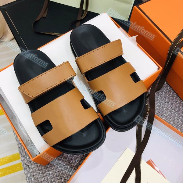 2023 new slipper designer man shoe luxury woman chypre sandal rubber h calfskin adjustable strap slipper goatskin comfort flat sandal, Black
2023 new slipper designer man shoe luxury woman chypre sandal rubber h calfskin adjustable strap slipper goatskin comfort flat sandal, Black