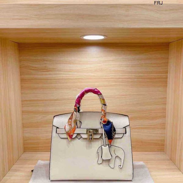 designer birkin bags herms handbags women handbag summer fashion trend leisure womens portable shoulder bag have logo frj
designer birkin bags herms handbags women handbag summer fashion trend leisure womens portable shoulder bag have logo frj