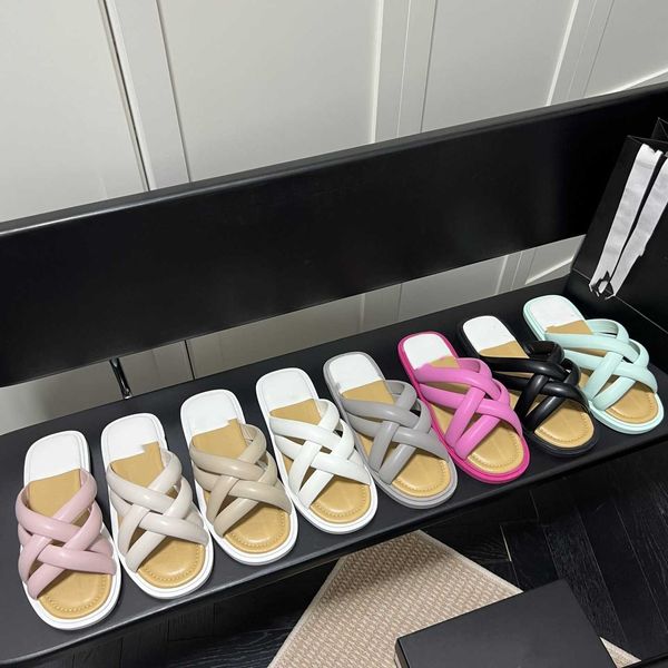 2023 designer candy color slippers summer bread sandal comfort slides luxury women sandal fashion c flat bottom flip-flops leisure beach sho, Black
2023 designer candy color slippers summer bread sandal comfort slides luxury women sandal fashion c flat bottom flip-flops leisure beach sho, Black