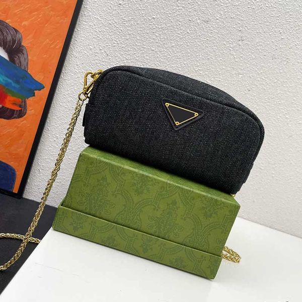 women cowboy crossbody bag chain shoulder camera bags brand handbags purse gold hardware zipper closure new wallet 20cm
women cowboy crossbody bag chain shoulder camera bags brand handbags purse gold hardware zipper closure new wallet 20cm