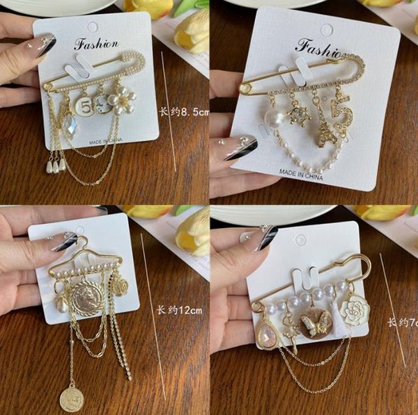 classic design pin brooches crystal bow flower pearl camellia 5 brooches jewelry vintage buckle pin, Gray
classic design pin brooches crystal bow flower pearl camellia 5 brooches jewelry vintage buckle pin, Gray