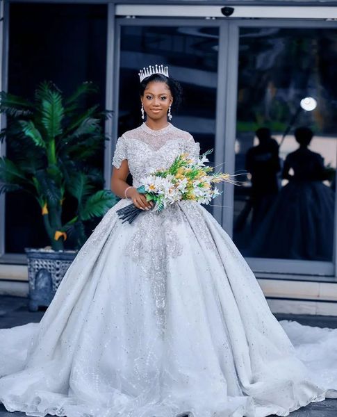 luxury ball gown wedding dresses high neck cape sleeves sequins appliques diamonds beaded floor length 3d lace ruffles zipper bridal gowns p, White
luxury ball gown wedding dresses high neck cape sleeves sequins appliques diamonds beaded floor length 3d lace ruffles zipper bridal gowns p, White