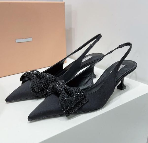 women rhinestone bow miu cat heel shoes and sandals low-heeled shoes pointy shoes after the empty sandals kitten with ladies banquet holiday, Black
women rhinestone bow miu cat heel shoes and sandals low-heeled shoes pointy shoes after the empty sandals kitten with ladies banquet holiday, Black
