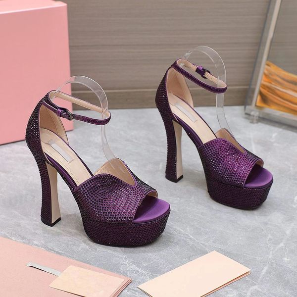 crystal decoration ankle strap sandal real silk open toe dress shoes party evening shoes luxury designers women high heeled sandals factory, Black
crystal decoration ankle strap sandal real silk open toe dress shoes party evening shoes luxury designers women high heeled sandals factory, Black