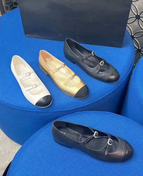 2023324 designer casual shoes fashion stylist shoes original sheepskin and calf leather, luxury leather outsole, Black
2023324 designer casual shoes fashion stylist shoes original sheepskin and calf leather, luxury leather outsole, Black
