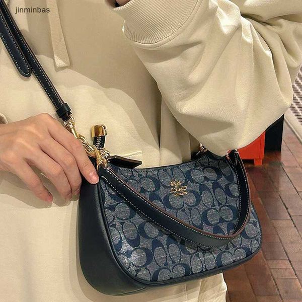 2023new fashion bags 70% factory direct sales wholesale retail2023 new women's bag teri mahjong fragrant bree danning blue crcent singl
2023new fashion bags 70% factory direct sales wholesale retail2023 new women's bag teri mahjong fragrant bree danning blue crcent singl