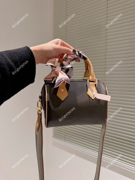 tz designer bag fashion speedy 20 nano pillow bagclassic brown flower city keepall handbag retiro handbag women shoulder crossbody bag handl
tz designer bag fashion speedy 20 nano pillow bagclassic brown flower city keepall handbag retiro handbag women shoulder crossbody bag handl