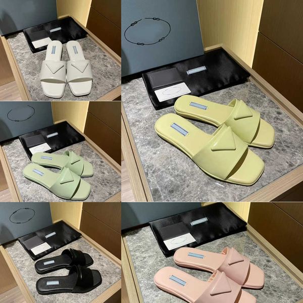 2023 designers women slippers genuine leather low heels inverted triangle logos sandals pure color flip flops letter flat slide stylist shoe, Black
2023 designers women slippers genuine leather low heels inverted triangle logos sandals pure color flip flops letter flat slide stylist shoe, Black