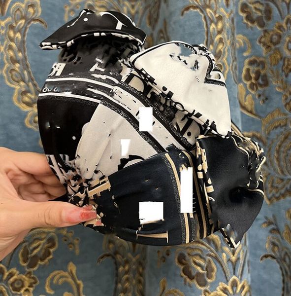 big bow wide edge hair band cashew pattern women headband head hoop hair hoop female hairpin summer temperament hairpin, Black;brown
big bow wide edge hair band cashew pattern women headband head hoop hair hoop female hairpin summer temperament hairpin, Black;brown
