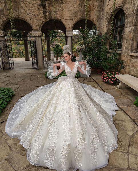 luxury ball gown wedding dresses v neck long sleeves sequins appliques 3d lace flowers beaded floor length ruffles zipper bridal gowns plus, White
luxury ball gown wedding dresses v neck long sleeves sequins appliques 3d lace flowers beaded floor length ruffles zipper bridal gowns plus, White