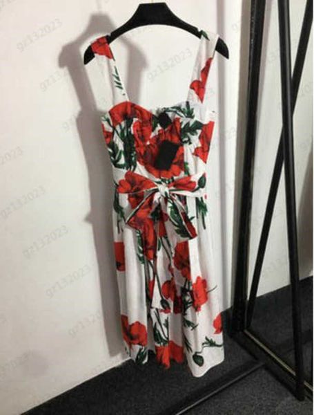 dresses floral print front elastic pleated design one-line shoulder sling dress clashing color floral print bow lace up sleeveless halter ma, Black;gray
dresses floral print front elastic pleated design one-line shoulder sling dress clashing color floral print bow lace up sleeveless halter ma, Black;gray
