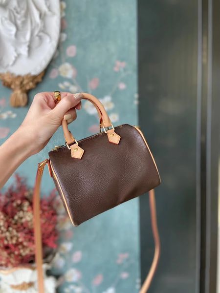 speedy designers bags luxurys bags leather clutch mini travel quality women men fashion handbag tote pochette handbag crossbody wallet shoul
speedy designers bags luxurys bags leather clutch mini travel quality women men fashion handbag tote pochette handbag crossbody wallet shoul