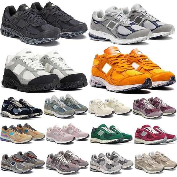 2002r b2002r athletic mens womens luxury casual shoes triple s black white protection pack rain cloud phantom sea salt sail designer bowling
2002r b2002r athletic mens womens luxury casual shoes triple s black white protection pack rain cloud phantom sea salt sail designer bowling