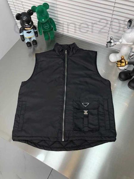 men's vests designer new fashion vest highquality pocket stitching design nylon luxury black stand collar mens vest coat rgjr, Black;white
men's vests designer new fashion vest highquality pocket stitching design nylon luxury black stand collar mens vest coat rgjr, Black;white
