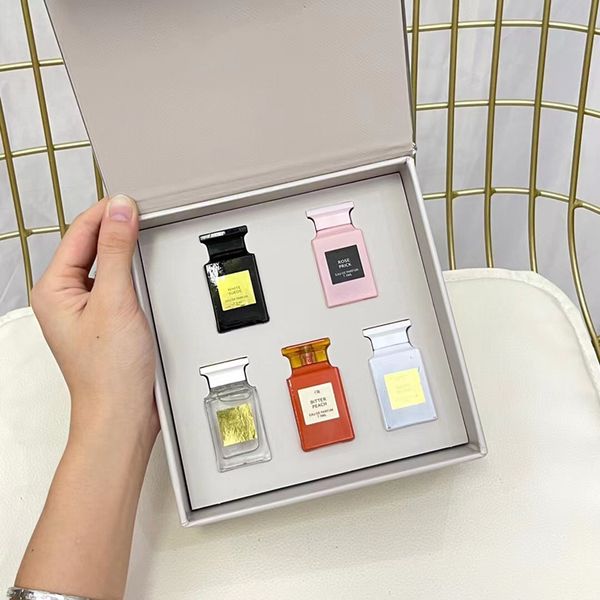 perfume set 7.5ml x 5/4 fabulous rose wood white suede lavender cherry peach perfume kit 5 in 1 gift box for woman delivery
perfume set 7.5ml x 5/4 fabulous rose wood white suede lavender cherry peach perfume kit 5 in 1 gift box for woman delivery