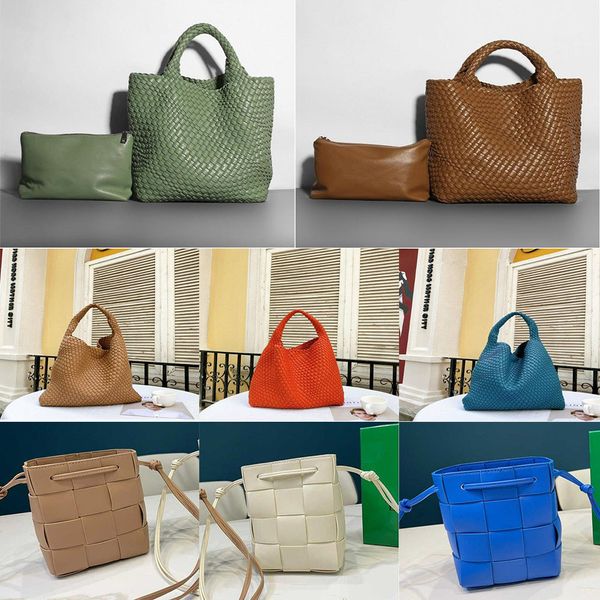 2023 fashion women shoulder bag handbag purse leather classic lettered gold hardware crossbody hand bags large capacity
2023 fashion women shoulder bag handbag purse leather classic lettered gold hardware crossbody hand bags large capacity