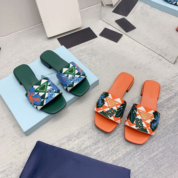 2023 women designer slipper slide sandals summer brand shoes classic brand beach casual sandals size woman outside slipper flat beach shoe s, Black
2023 women designer slipper slide sandals summer brand shoes classic brand beach casual sandals size woman outside slipper flat beach shoe s, Black