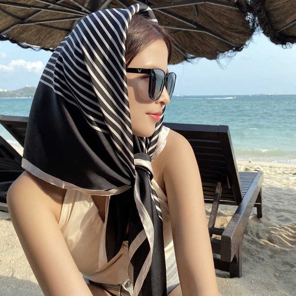 sarongs 90*90cm women luxury scarf quality shawl silk fashion scarf headscarf beach sunscreen bag headscarf scarf foulard muslim hijab p2303, Blue;gray
sarongs 90*90cm women luxury scarf quality shawl silk fashion scarf headscarf beach sunscreen bag headscarf scarf foulard muslim hijab p2303, Blue;gray