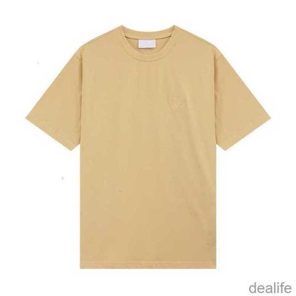2023 mens women designer of luxury amis t shirt tshirts short sleeve fashion men s casual tshirt man clothing yxec, White;black
2023 mens women designer of luxury amis t shirt tshirts short sleeve fashion men s casual tshirt man clothing yxec, White;black