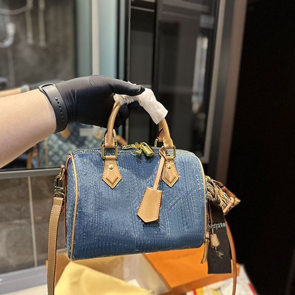 denim pillow bag canvas handbag shoulder crossbody bags large capacity totes messenger bags adjustable removable strap old flower women hand
denim pillow bag canvas handbag shoulder crossbody bags large capacity totes messenger bags adjustable removable strap old flower women hand