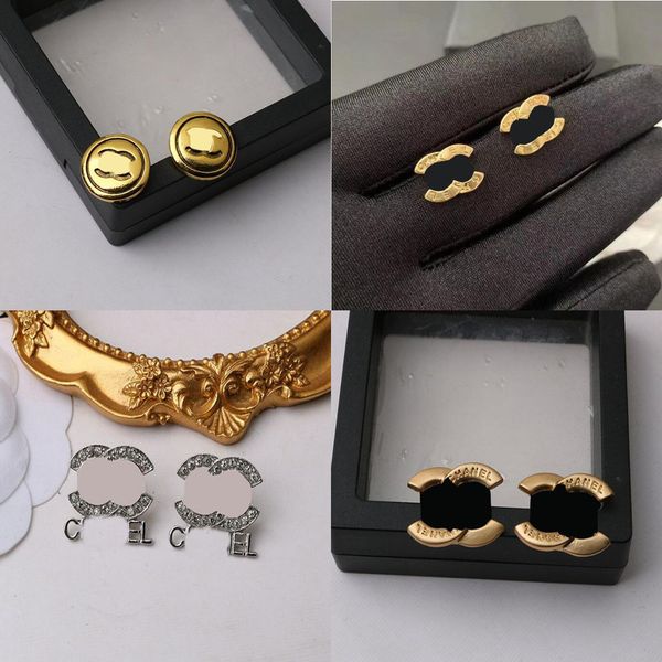 23ss 20style mixed brand designers letters stud 18k gold plated 925 silver famous women rhinestone earring wedding, Golden;silver
23ss 20style mixed brand designers letters stud 18k gold plated 925 silver famous women rhinestone earring wedding, Golden;silver