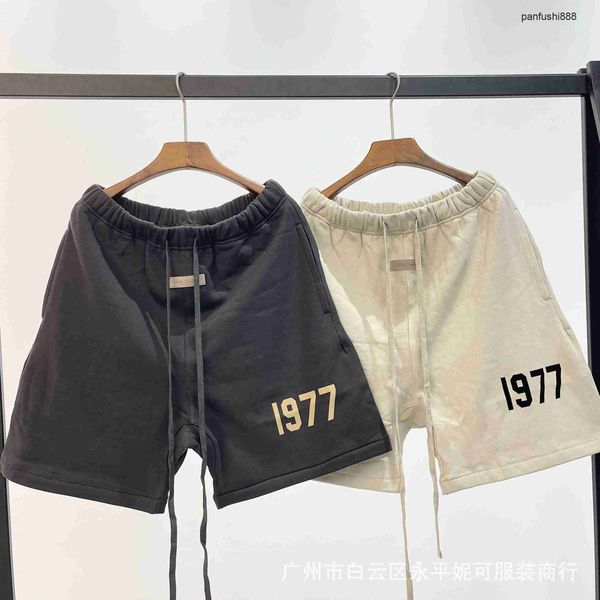 foggg men s caual hort fear god fogg essen double line 1977 shorts ummer high treet looe port capri, White;black
foggg men s caual hort fear god fogg essen double line 1977 shorts ummer high treet looe port capri, White;black
