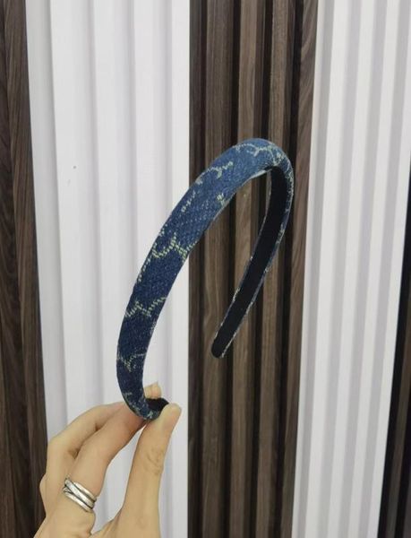 classic gletter blue designer headbands cloth brand hair hoop accessories women headband for street outdoor makeup jewelr5772877, Silver
classic gletter blue designer headbands cloth brand hair hoop accessories women headband for street outdoor makeup jewelr5772877, Silver