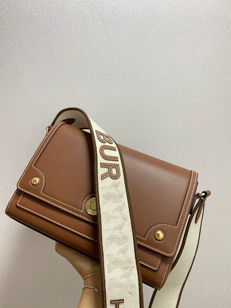 br new style fashionable shoulder bag crossbody bag casual handbag handle genuine leather women's messenger bag
br new style fashionable shoulder bag crossbody bag casual handbag handle genuine leather women's messenger bag